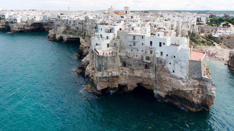 vista aerea di Polignano a Mare